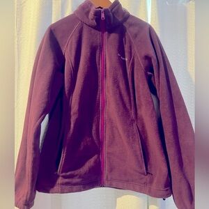 Women’s fleece Columbia zip up jacket. Large